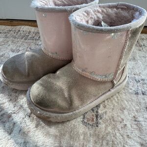 UGG Kids Boots soft Pink with glitter ⭐️ stars